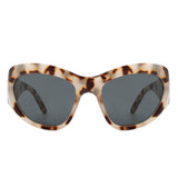 HS1157 - Women Oversize Wrap Around Curved Fashion Sunglasses