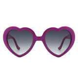 S1203 - Playful Mod Clout Women Heart Shape Fashion Sunglasses