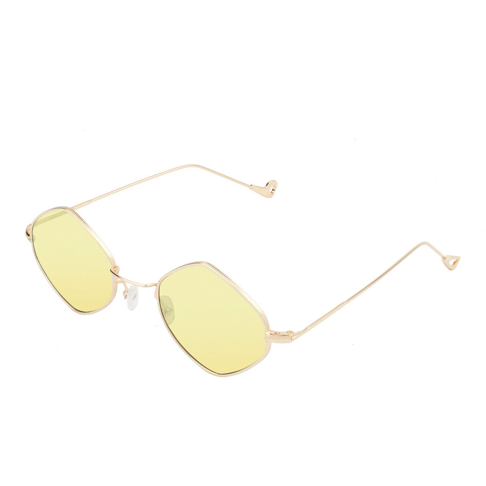 S2020 - Slim Diamond Shape Fashion Sunglasses - Iris Fashion Inc. | Wholesale Sunglasses and Glasses