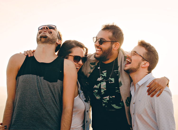 Wholesale Sunglasses Supplier in USA Iris Fashion Inc