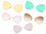 S2052 - Women Oversize Butterfly Sunglasses - Iris Fashion Inc. | Wholesale Sunglasses and Glasses