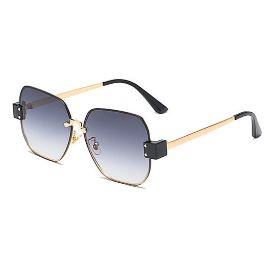 J3004 - Geometric Square Retro Metal Fashion Designer Sunglasses