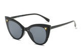S1098 - Women Retro Fashion Round Cat Eye Sunglasses - Iris Fashion Inc. | Wholesale Sunglasses and Glasses