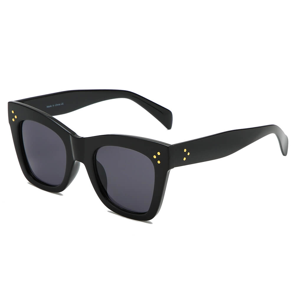S2092 - Women Cat Eye Fashion Sunglasses - Iris Fashion Inc. | Wholesale Sunglasses and Glasses
