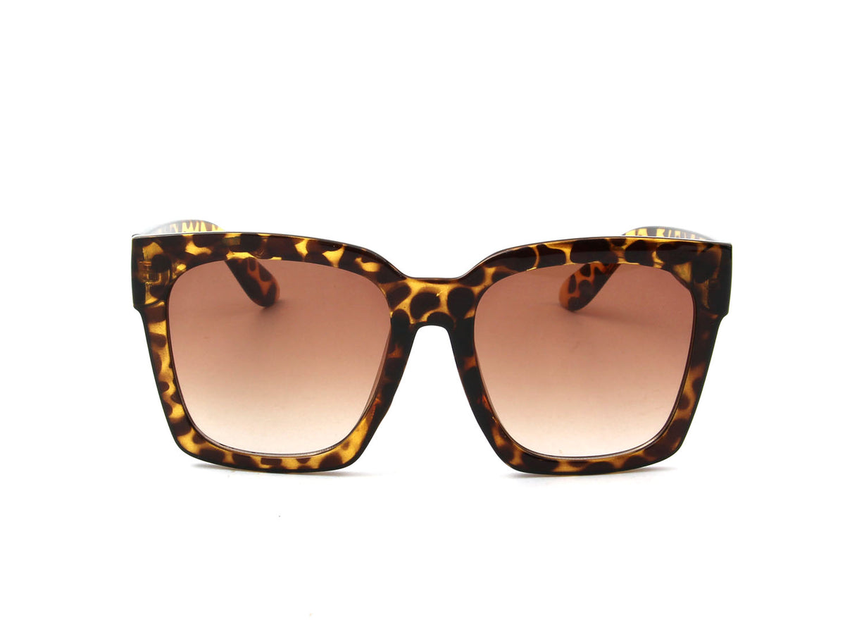 S1138 - Women Square Oversize Fashion Sunglasses - Iris Fashion Inc. | Wholesale Sunglasses and Glasses