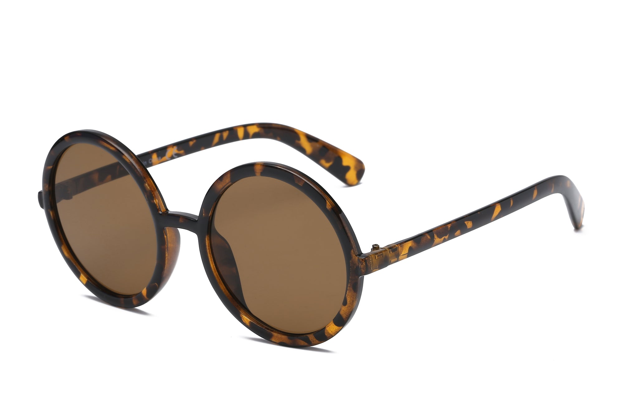 S1074 Women Round Oversize Sunglasses - Iris Fashion Inc. | Wholesale Sunglasses and Glasses