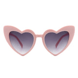 HS1101 - Women Oversize Heart Shape High Pointed Fashion Wholesale Sunglasses