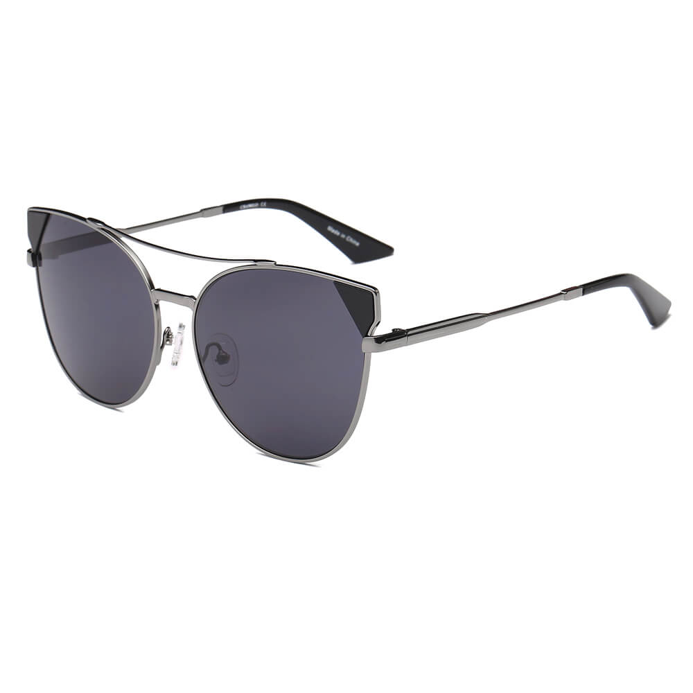 CA02 Women's Trendy Mirrored Lens Cat Eye Sunglasses - Iris Fashion Inc. | Wholesale Sunglasses and Glasses