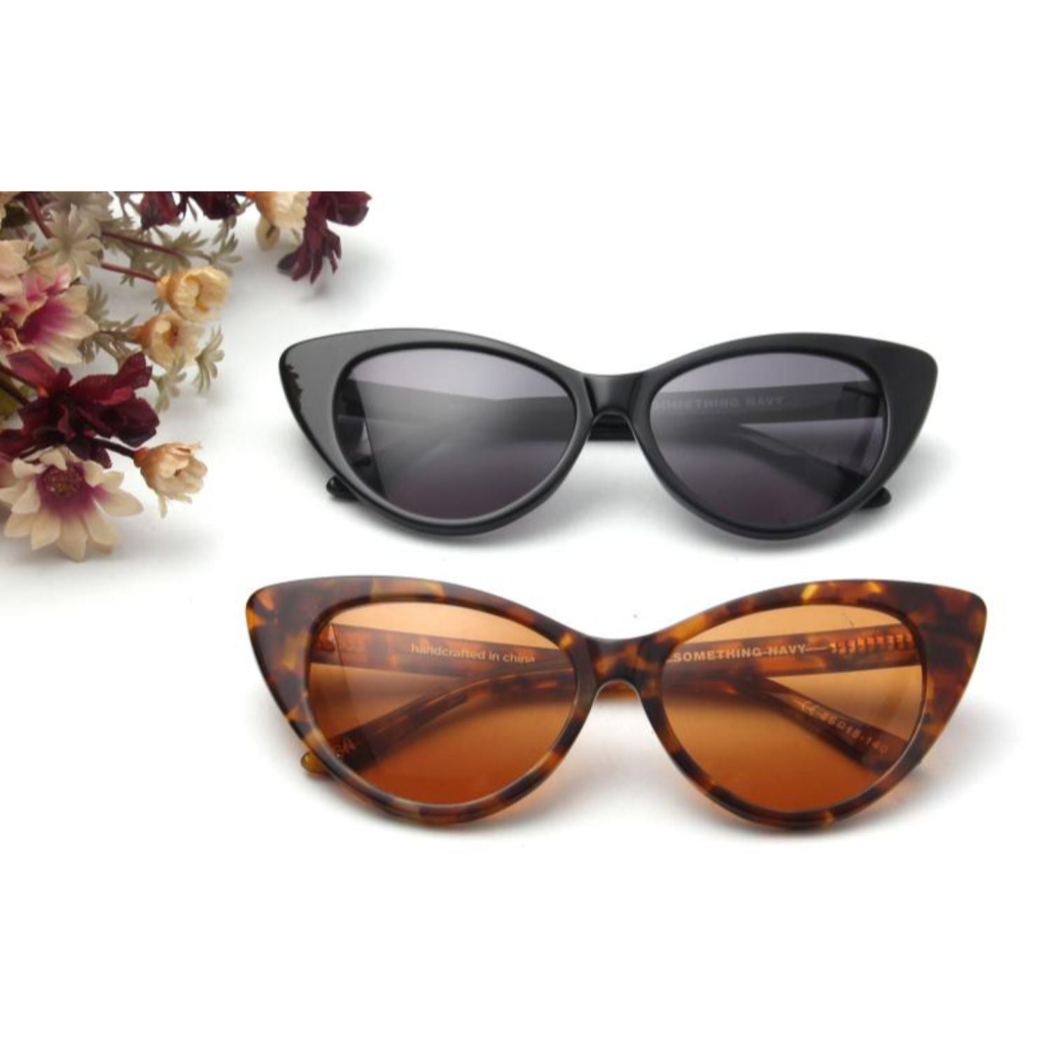 SA8 - Women High Pointed Cat Eye Fashion Designer Sunglasses - Iris Fashion Inc. | Wholesale Sunglasses and Glasses