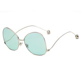 CD05 Women's Trendy Oversize Pantone Lens Sunglasses - Iris Fashion Inc. | Wholesale Sunglasses and Glasses