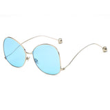 CD05 Women's Trendy Oversize Pantone Lens Sunglasses - Iris Fashion Inc. | Wholesale Sunglasses and Glasses